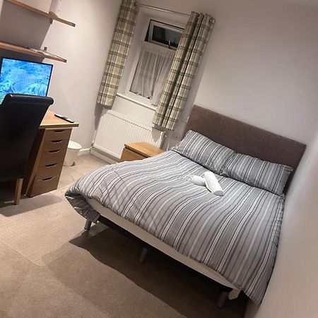 Seafords Guest House Stoke-on-Trent Экстерьер фото