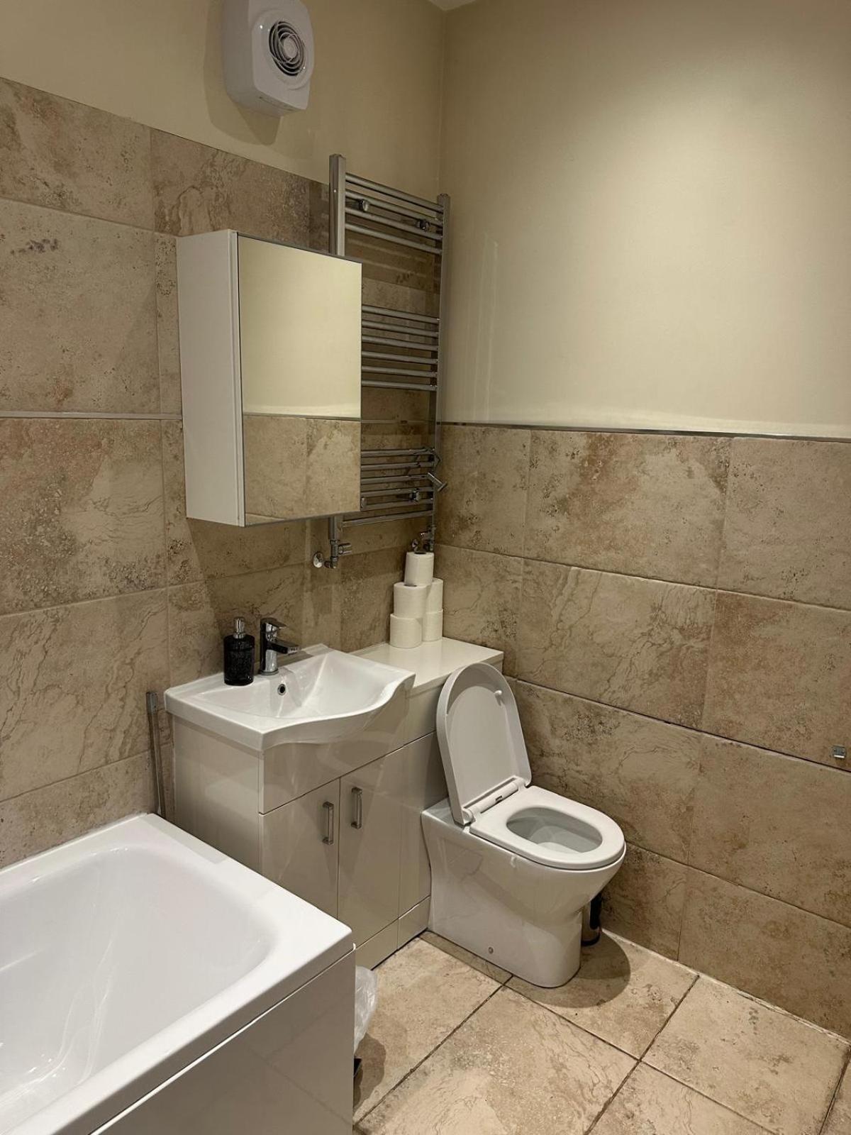 Seafords Guest House Stoke-on-Trent Экстерьер фото